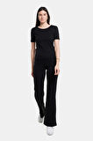 Guess Kadın Siyah Logolu T-Shirt