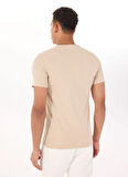 Guess Bisiklet Yaka Desenli Kahve Erkek T-Shirt M2YI71I3Z14G1DR CN SS ORIGINAL LOG