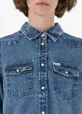 Guess Jeans Standart Düz Mavi Kadın Gömlek GJ SLIM LS DENIM SHI - ECO ORG CO A