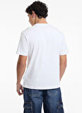Guess Jeans Bisiklet Yaka Desenli Beyaz Erkek T-Shirt M5RI77K8FQ4G011 GJ SS CN REG PRINT