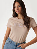 Guess Önü Logolu Kadın T-shirt W5RI19I3Z14