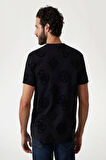 Guess Erkek Siyah Desenli T-Shirt
