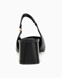 Guess Zabela3 Logo Detaylı Kalın Topuklu Stiletto