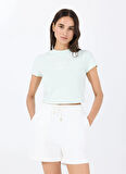 Guess V4YI20KCDH1A83N COLETTE CROP TEE Yeşil Yuvarlak Yaka Box Fit Desenli Kadın T-Shirt
