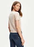 Guess Yuvarlak Yaka Payetli Pembe Kadın T-Shirt Juniper Kadın Triko