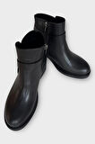 Kadın Toka Detaylı Fermuarlı Kalın Topuk Bot SİYAH