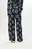 KADIN BELİ LASTİKLİ BOL PAÇA DESENLİ LACİVERT PANTOLON