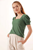 Kadın Zümrüt Yeşil Kare Yaka Örme Bluz HZL22W-BD104091