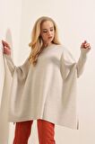 Kadın Krem Oversize Yırtmaçlı Panço Triko Kazak  HZL23W-BD1100761