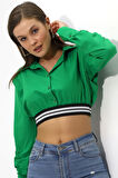 Kadın Yeşil Uzun Kollu Crop Detaylı Poplin Gömlek HZL23W-DSB110091