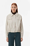 Kadın Ekru Kısa Suni Deri Cep Detaylı Astarlı Tarz Ceket HZL23W-BD110331