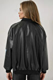 Kadın Siyah Oversize Baskılı Suni Deri Bomber Ceket HZL25W-BD110431