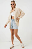 Kadın Bej Oversize Çift Cepli Keten Gömlek HZL22S-BD1201261
