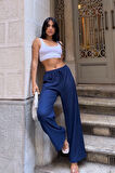Kadın Lacivert Beli Lastikli Rahat Kesim Bürümcük Pantolon HZL25S-DSB163631