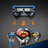 Gillette Fusion5 Flexball ProGlide Tıraş Makinesi + 5 Yedek Tıraş Bıçağ