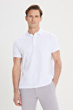 Erkek Beyaz %100 Pamuk Kıvrılmaz Yaka Slim Fit Dar Kesim Polo Yaka Kısa Kollu Tişört