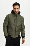 Erkek Haki Dik Yaka Su Ve Rüzgar Geçirmez İçi Kapitone Elyaflı Mont M-9
