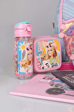 DEKOMUS İLE YENİ SEZON LİSANSLI BARBIE'NİN DENİZ KIZI RÜYASI KOLEKSİYONU OKUL,BESLENME VE KALEM ÇANTASI İLE 500 ML MATARA,BESLENME KABI FULL KIRTASİYE SETİ