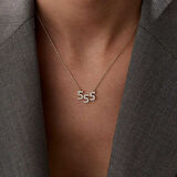 555 Taşlı Manifest Kolye