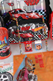 YENİ SEZON LİSANSLI HOT WHEELS ANAOKUL,BESLENME,KALEM ÇANTASI İLE MATARA,BESLENME KABI VE KIRTASİYE SETİ ÇITÇIT DOSYA,KALEM,SİLGİ,KUMBARA,KALEMTRAŞ,RESİM DEFTERİ,OKUL ETİKETİ