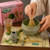 Herbarius 8 Parça Çiçek Desenli Benekli Adaçayı Yeşili Renk Matcha Çayı Hazırlama Seti - Geleneksel Japon Matcha Seti