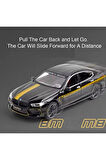 Bmw M8 Diecast Metal 1.24 Ölcek Araba Kapı Bagaj Kaput Açılır Siyah BMW M8 Spor Araba Model
