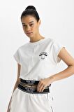 DeFactoFit NBA New York Knicks Cropped Fit Bisiklet Yaka Kısa Kollu Tişört C3744AX24SMER105