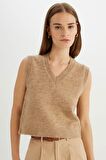 DeFacto Regular Fit V Yaka Basic Düz Premium Triko Süveter C9048AX24WNBG474