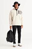 Erkek Bej Oversize Bol Kesim Bato Yaka Cep Detaylı Fermuarlı Soğuk Geçirmez Polar Sweatshirt