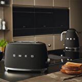 SMEG 50'S Style Retro Mat Siyah Ekmek Kızartma Makinesi