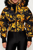 Kadın Regular Fit Barok Desenli Kürklü Kapüşonlu Crop Şişme Mont - Siyah/Altın Sarısı | 42
