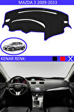 Mazda 3 2009-2013 İçin Uygun Torpido Koruma Halısı Siyah Kenar Renk Mavi