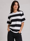 Zebra Kadın Çizgili Oversize Tişört Bisiklet Yaka Kısa Kol Yazlık T-Shirt - Siyah