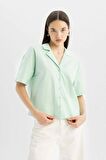 DeFacto Coool Oversize Fit Pijama Yaka Flamlı Pamuk Kısa Kollu Gömlek C0743AX24SMGN240