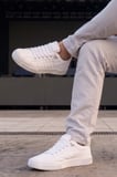 CityComfort – Beyaz Kapitone Dokulu Modern Unısex Sneaker
