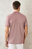 Erkek Çekmeyen Pamuklu Kumaş Regular Fit Geniş Kesim Bordo Kıvrılmaz Polo Yaka Cepli Tişört