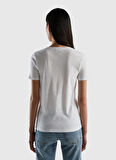 Benetton V Yaka  Normal Kalıp  Kadın Beyaz T-Shirt  -  3GA2E4230