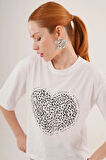 Kalp Baskılı Crop Beyaz Tişört