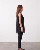 Klasik Kesim Şifon Detaylı Kolsuz Tunik - Y26-10270