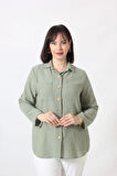 MYB-077 MİNT YEŞİLİ PAMUK KETEN KOLU APOLETLİ İKİ CEPLİ KADIN BÜYÜK BEDEN GÖMLEK