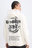 DeFactoFit NBA Brooklyn Nets Comfort Fit Rahat Kalıp Kapüşonlu Kalın Sırt Baskılı Sweatshirt D3223AX24WNER105