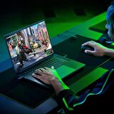 Razer Razer Blade 16 Harici Ekran Kartı RTX4090 32 GB DDR5 2 TB 16 inç Full HD Windows 11 Pro Ultrabook Dizüstü Bilgisayar