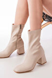 Hc-2700 Bej Topuklu Fermuarlı Kadın Bot
