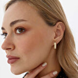 Çizgili Kare J Küpe