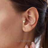 Yıldız Çevreli Tragus Piercing