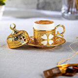 Yonca Altın Renk Porselenli Motifli Fincan ve Zamak Desenli (6.5cmx8.5cm) Bardak Sunum Set