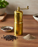 Pirinç El Yapımı Karabiber Değirmeni Öğütücü (4cmx13cm)