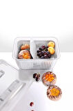 Arar Home 4'lü 2,5 Litre Beyaz Süzgeçli Bölmeli Organizer Buzdolabı Hava Geçirmez Saklama Kabı