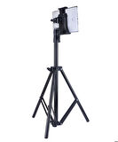 L16-095 Tripod