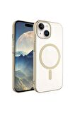 Apple iPhone 15 Uyumlu Kılıf Wireless Şarj Özellikli Pixel Magsafe Kapak Gold